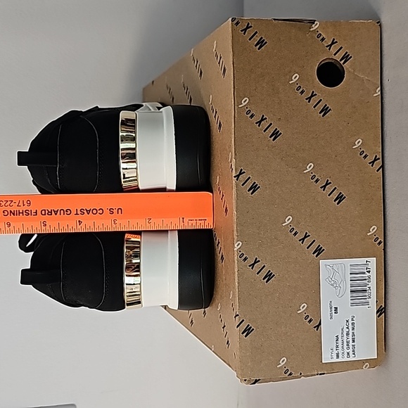 NEW Mix No 6 M6- TRYNA Size 8M Black Wedge Sneakers / Shoes Gold Trim - Picture 5 of 7